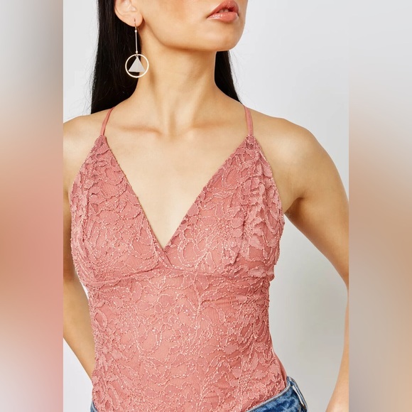 NWT Miss Selfridge Women's Light Pink Lace Metallic Drawstring Halter Bodysuit - Picture 3 of 3